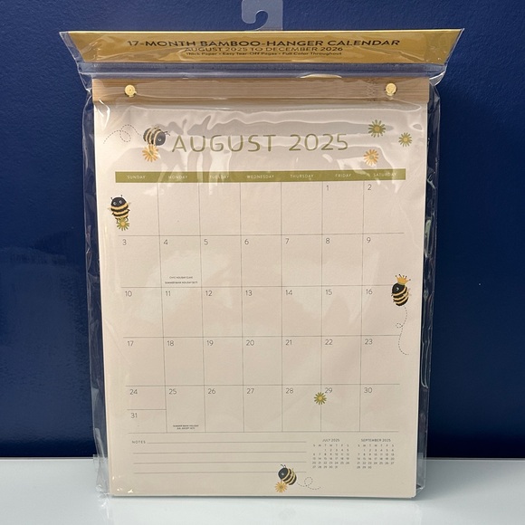 NWT OCS Bumble Bee Bamboo Hanging Calendar - Picture 1 of 3